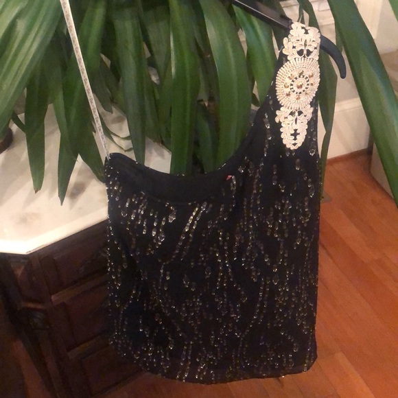 New Lilly Pulitzer size 4 one shoulder top - Picture 3 of 7